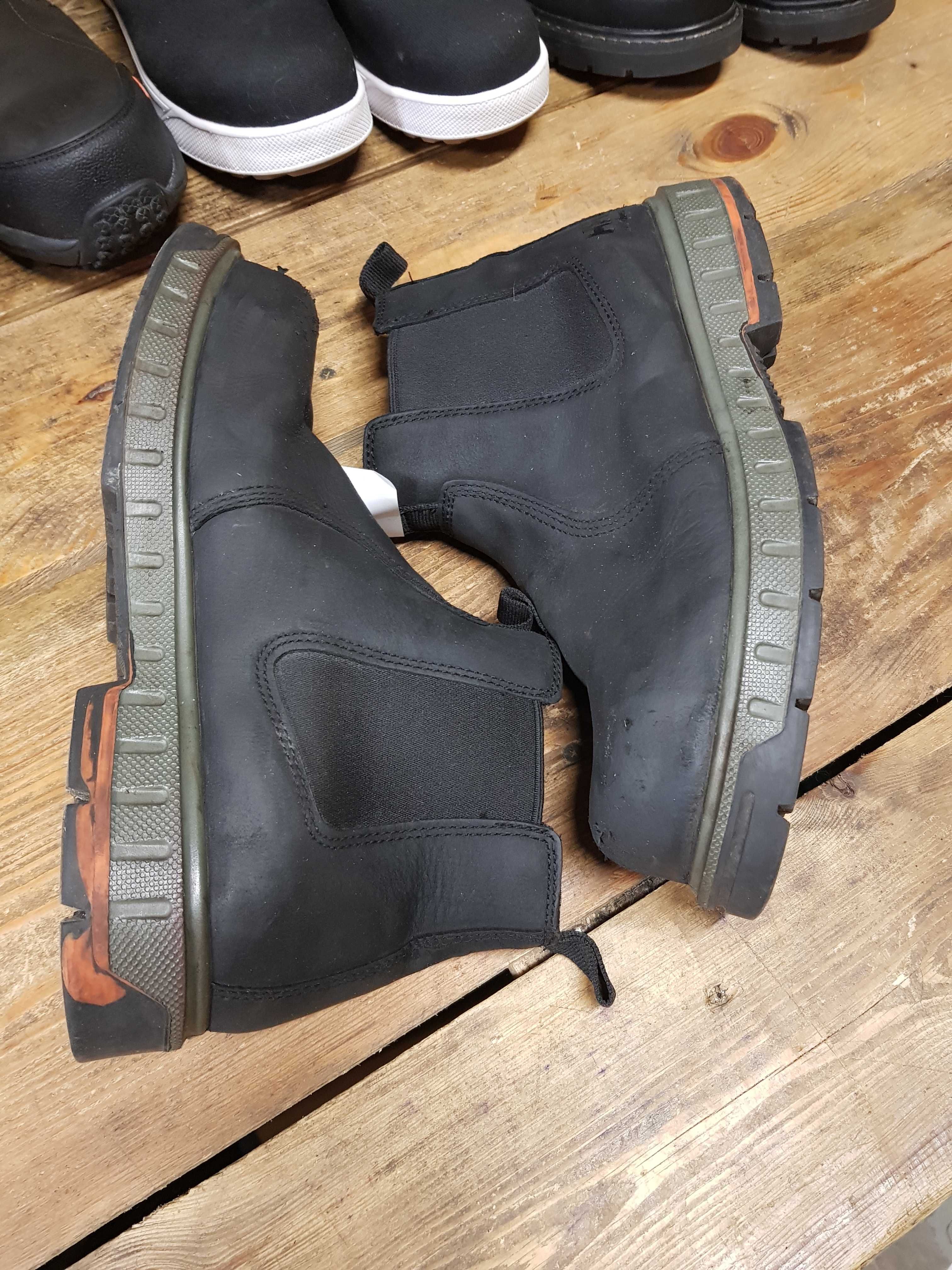 Buty robocze HELLY HANSEN rozm 44 wkł 29 cm S3