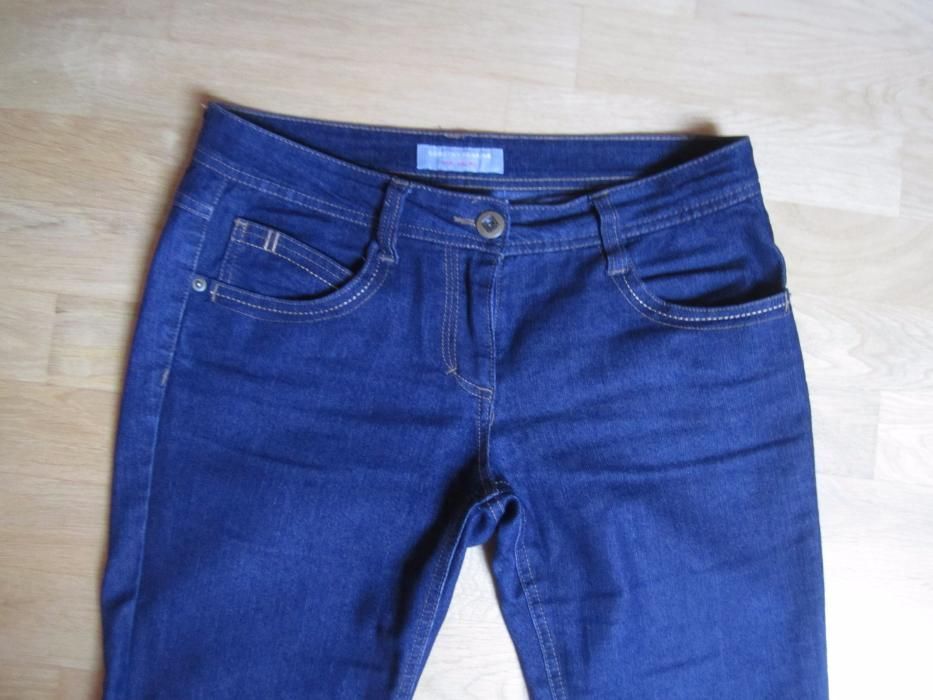 spodnie damskie rozm. 38 Dorothy Perkins