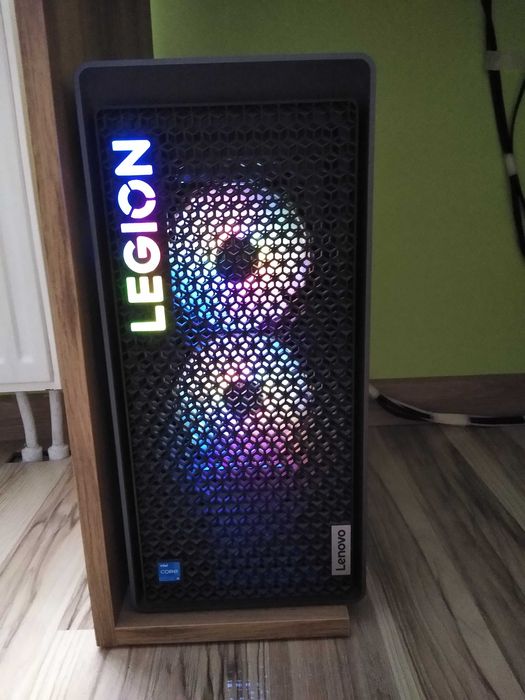 PC Lenovo Legion T5