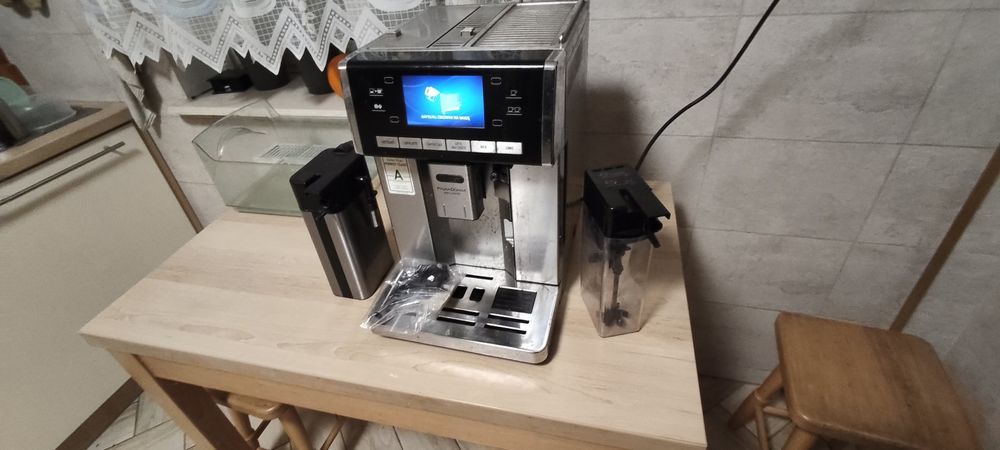 Express Delonhgi primadonna exlusive