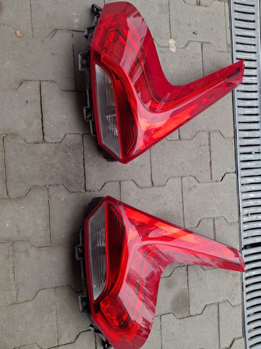 Lampa Lewa Prawa tył tylna Volvo V40 R design 12 do 19