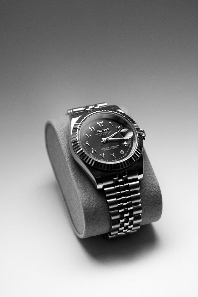 Zegarek Custom Seiko Mod Arabic Czarny Datejust