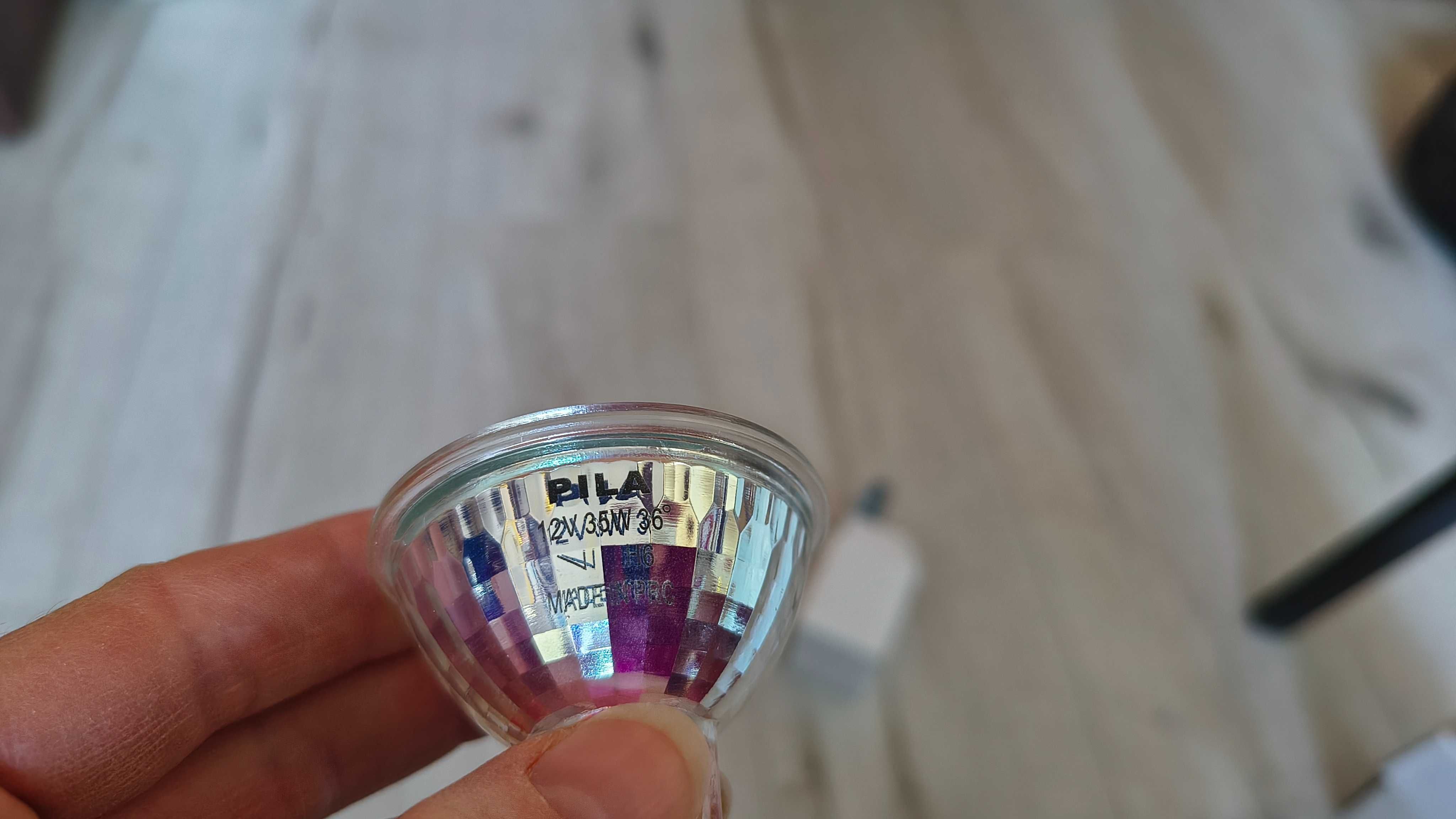 Żarówki halogenowe PILA do oświetlenia sufitowego, 12V