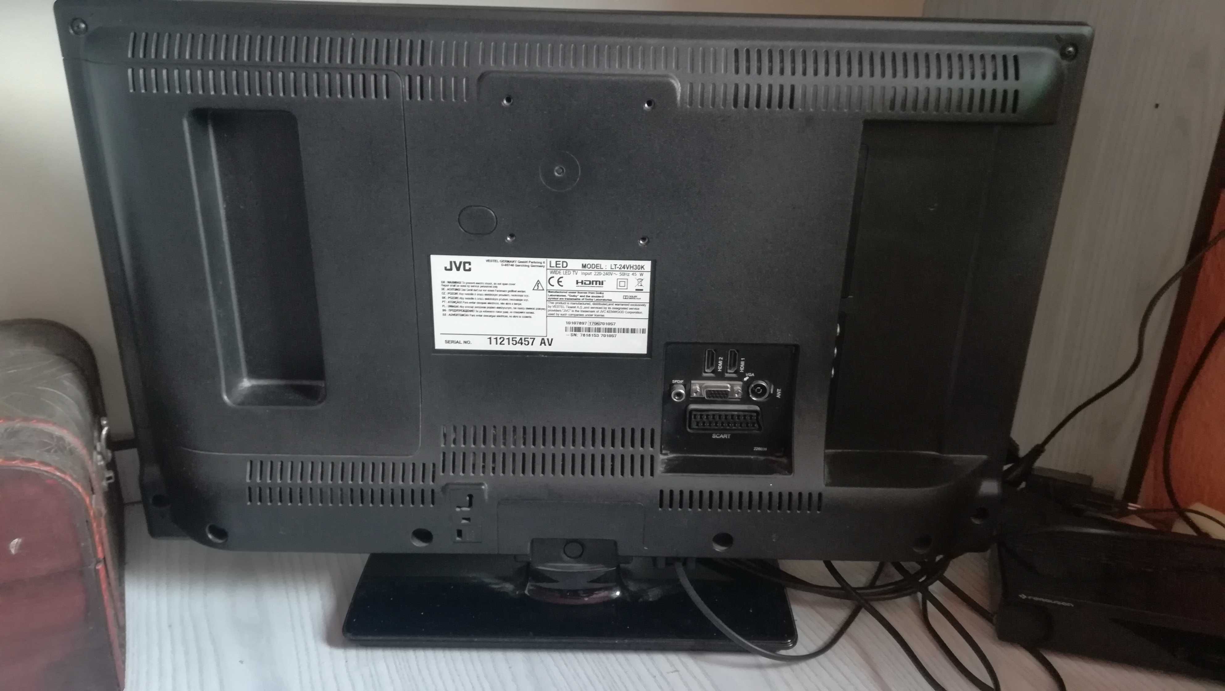 Telewizor kolorowy  JVC 24 całe