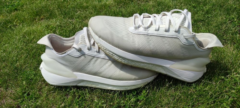 Кросівки літні Adidas Avryn