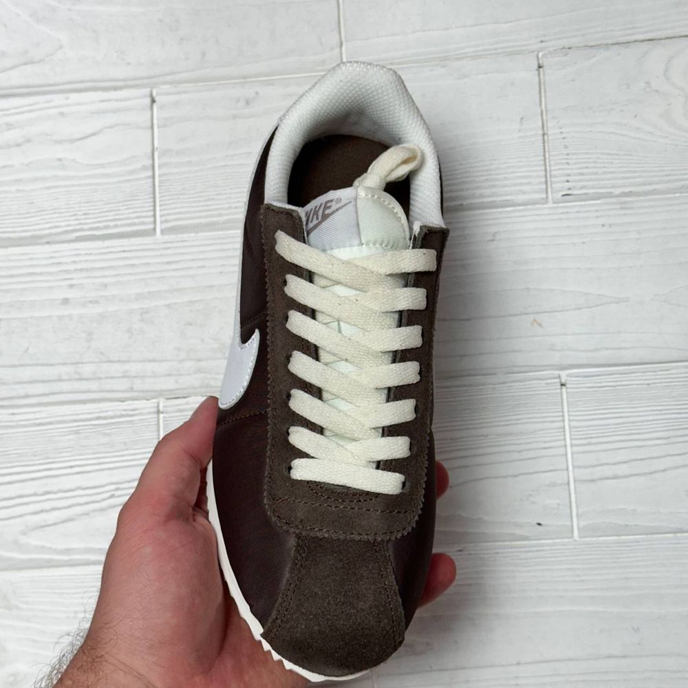 Жіночі кросівки nike cortez