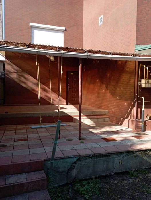 Терміново продам дачу-будинок в. Малій Салтанівці! Без комісії!