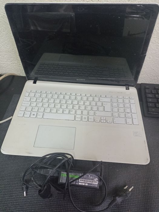 Portátil Sony vaio i5