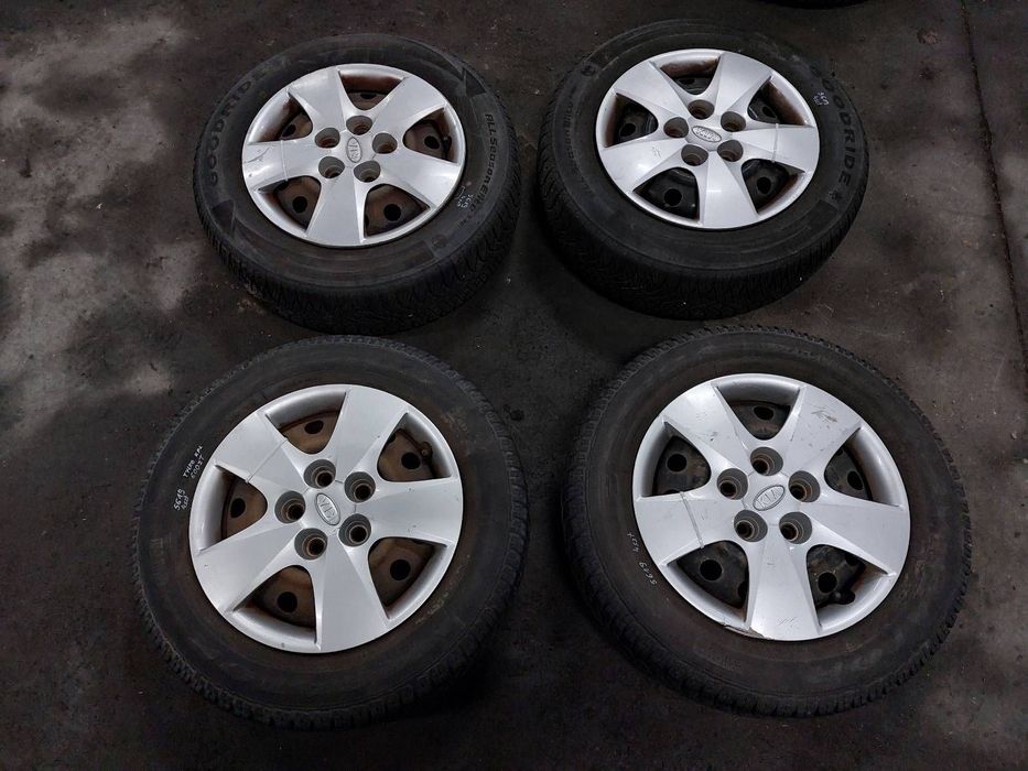 KOŁA KOMPLET FELGI OPONY CAŁOROCZONE 5x114,3 FI67,1 195/65R15 KIA CEED