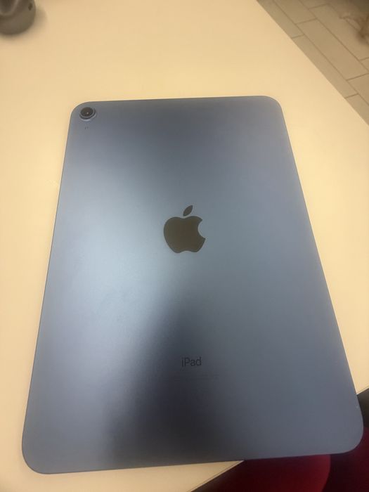 Ipad 10 gen 64 gb tablet