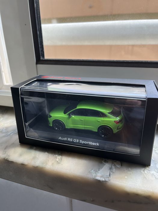 Miniatura audi RSQ3 sportback