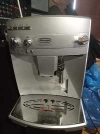 Кофе машина Delonghi Magnifica