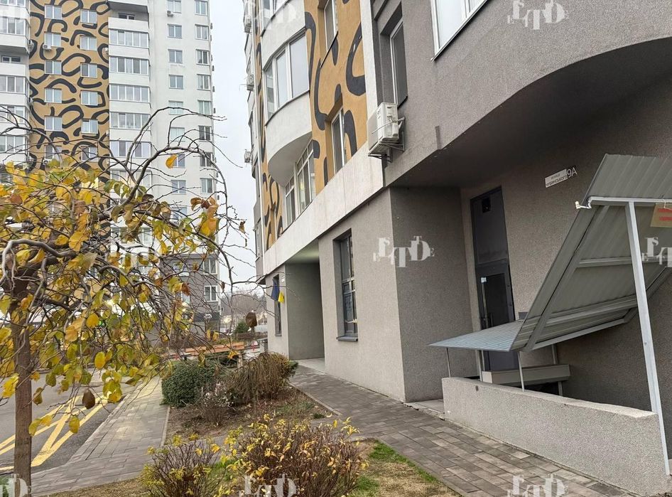 Продам приміщення вільного призначення IM