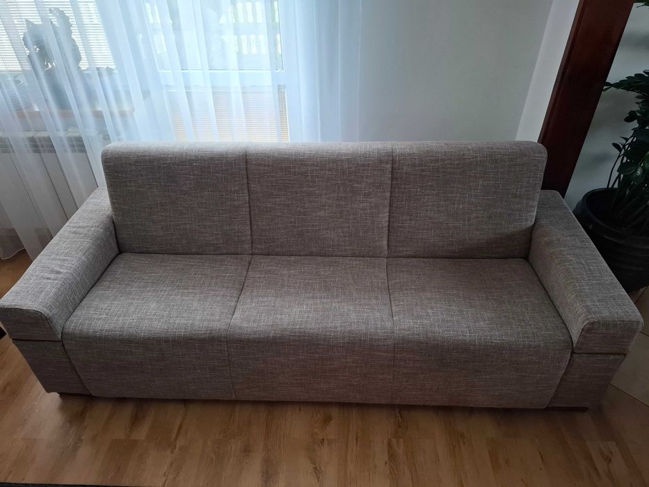 Kanapa trzyosobowa rozkładana