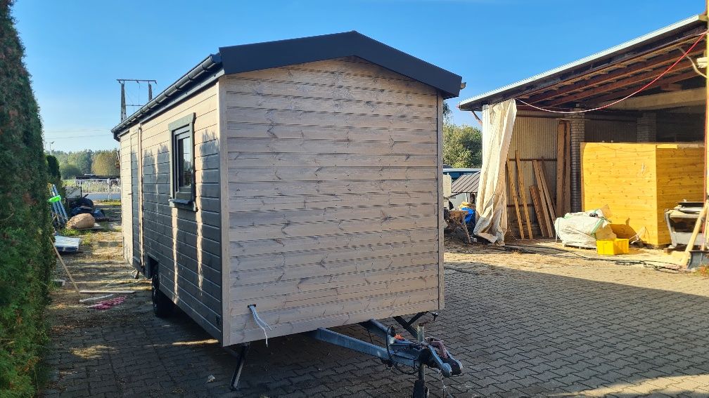 Przyczepa kempingowa domek Tinę hause domek tine haus