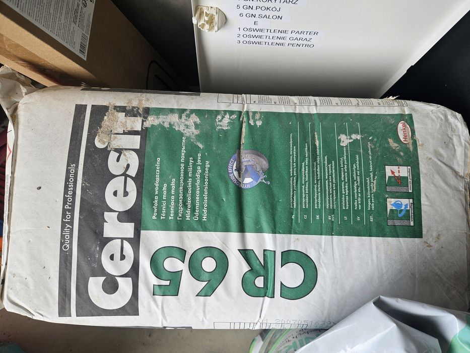 Hydroizolacja Ceresit CR65 4 szt
