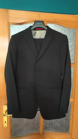 Czarny garnitur VISTULA