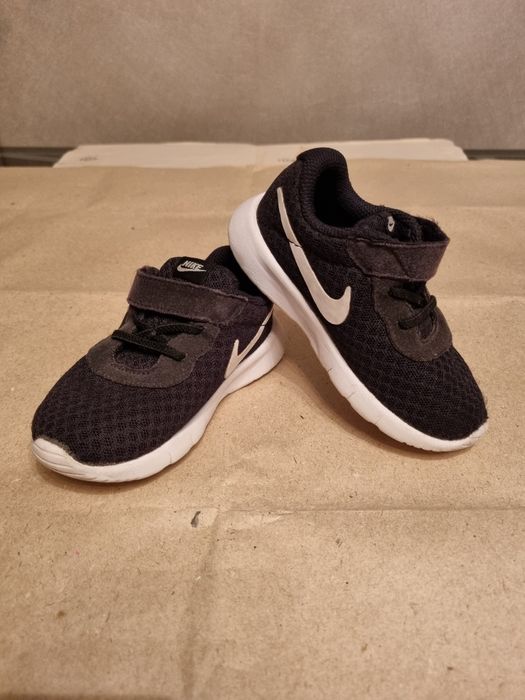 Кроссовки, кеды Nike