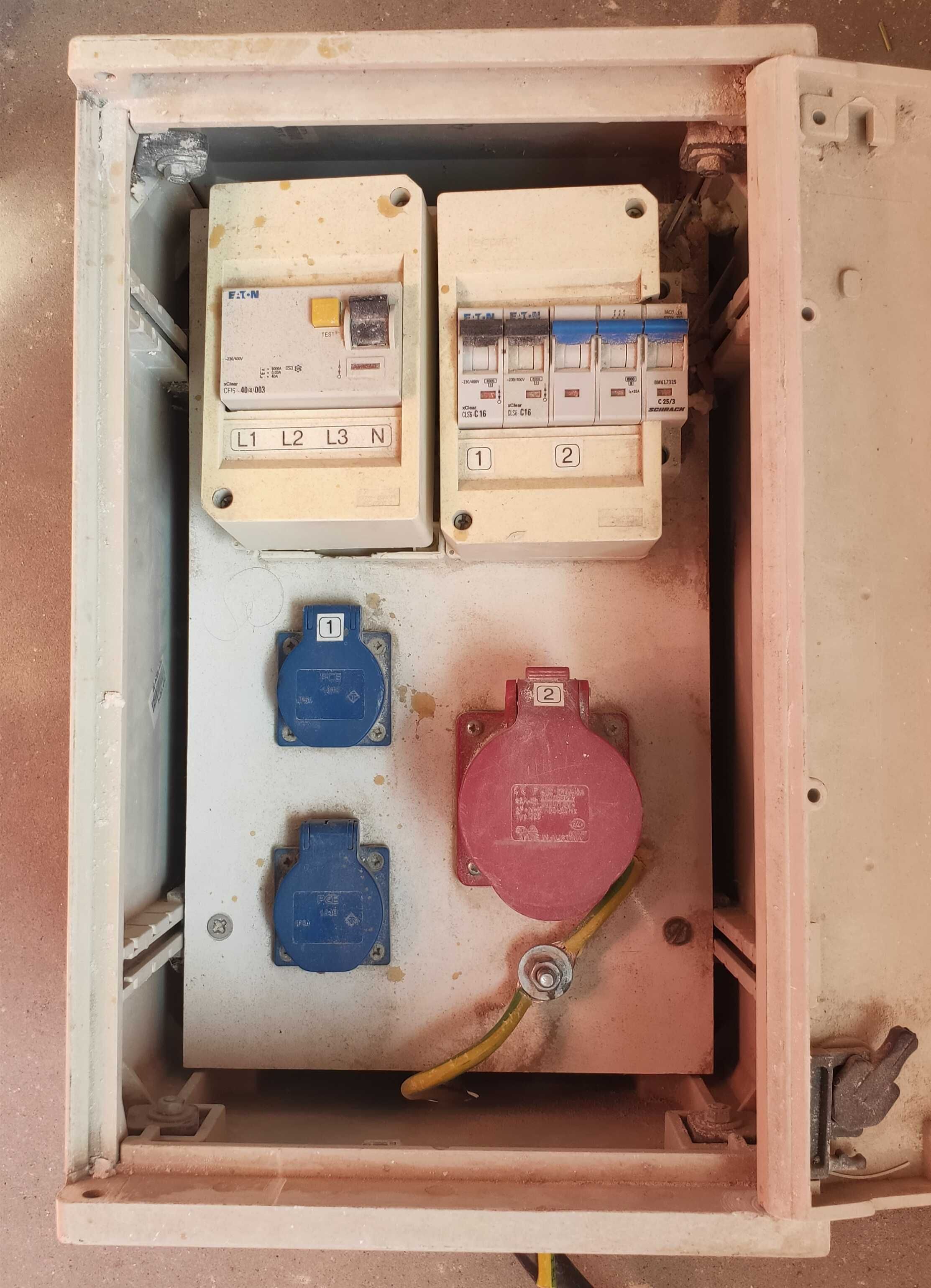 Rozdzielnica budowlana, Erbetka, Rozdzielnia elektryczna