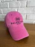 Czapka Balenciaga Mode