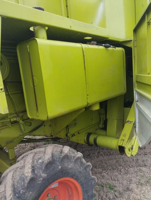 Claas Dominator 88s