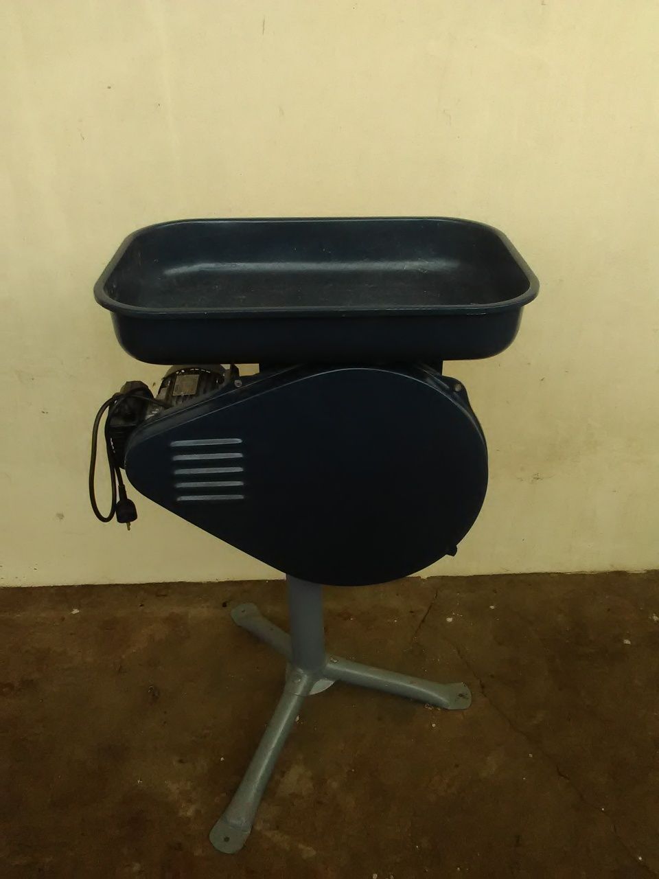 Descarolador de milho, como novo