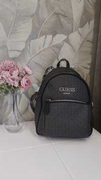 Новый брендовый рюкзак фирмы Guess