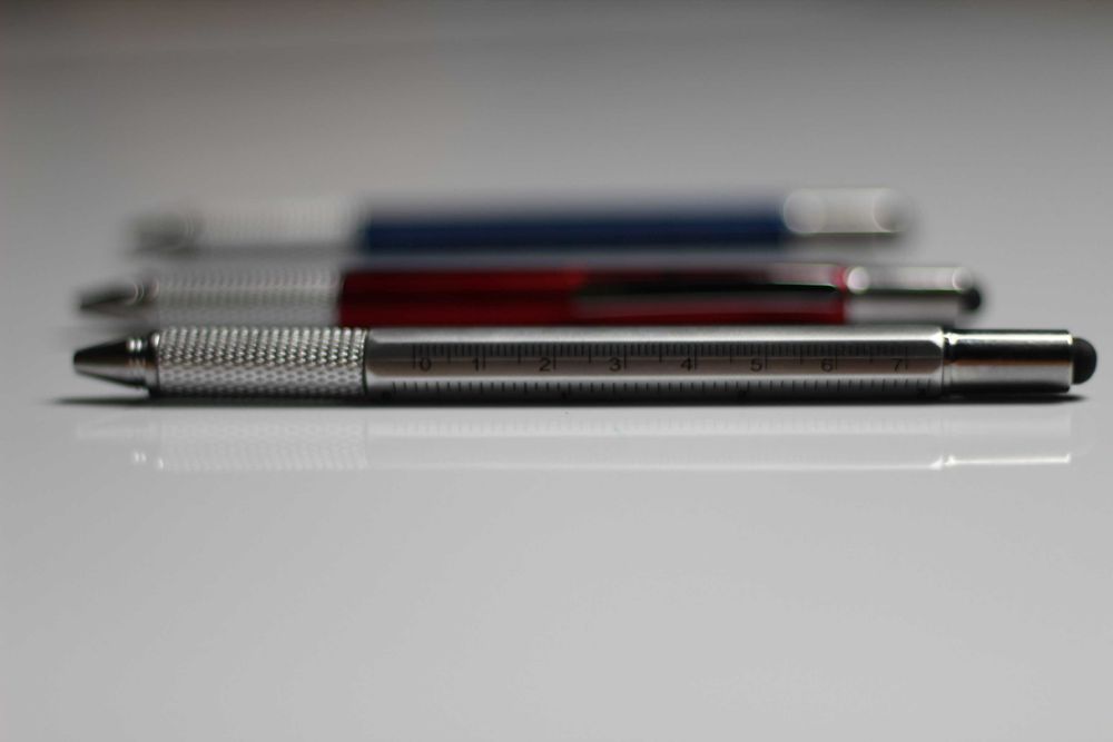 Wielofunkcyjny długopis 6w1