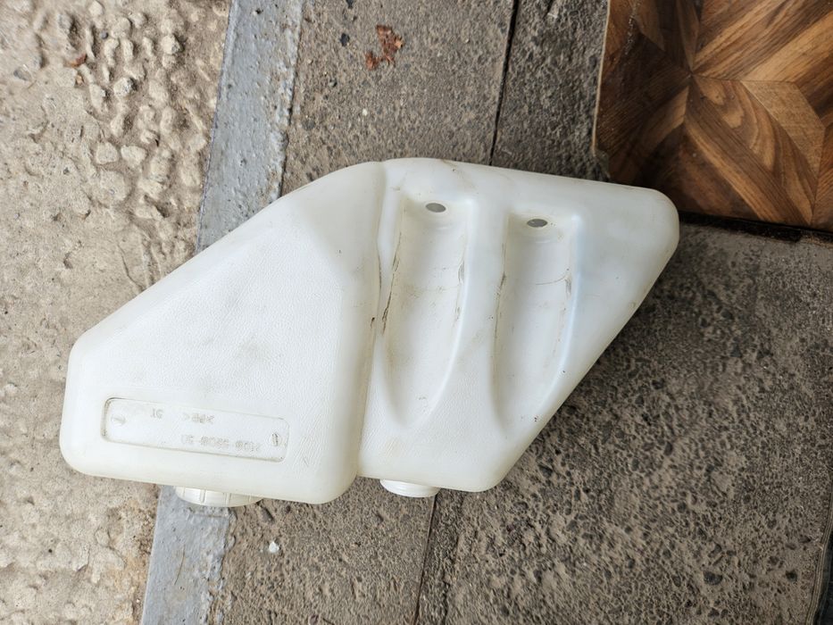 Бачок омивача ОРИГІНАЛ ВАЗ 2108, 2109, 2113, 2114 під два моторчика