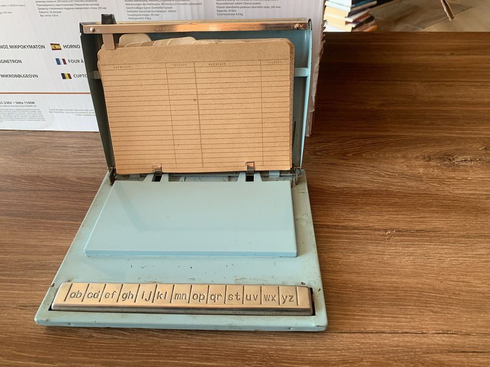 Automatyczny notes PRL – ksiażka telefoniczna