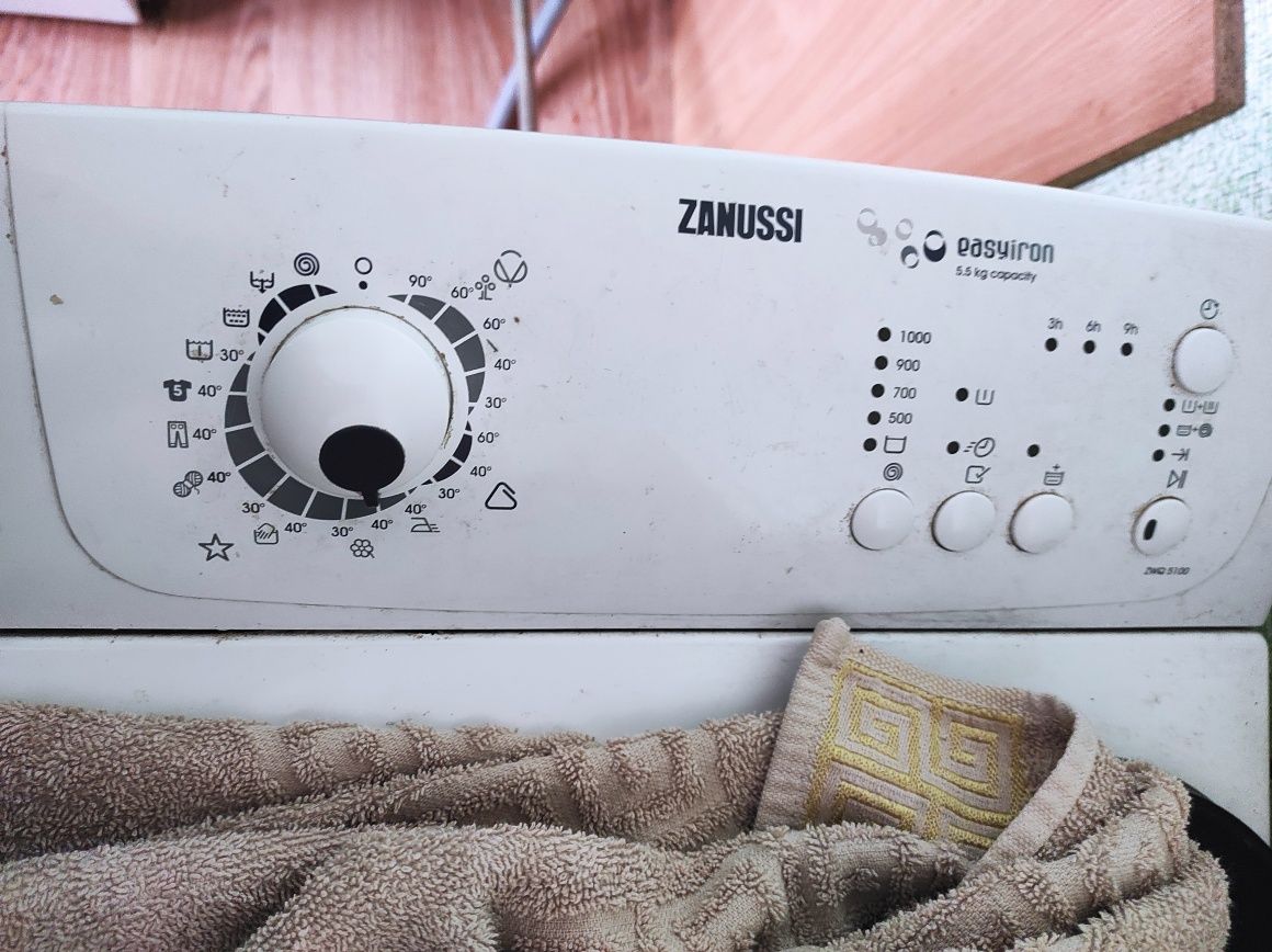 Стиральная машинка zanussi zvq 5100