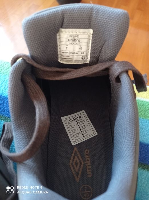 Sapatos Umbro n40