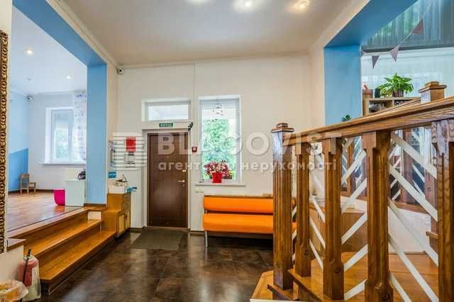 Продам 6 кімнатний будинок на Печерську 437 кв.м, 11 соток! Центр