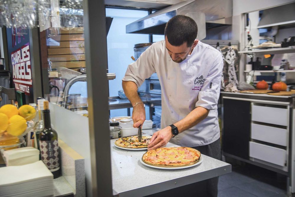 Odstąpię lokal gastronomiczny restaurację pizzerię na Woli 146m2 +60m2