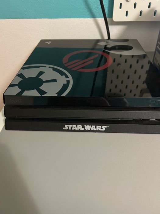 PS4 1T ( Star Wars)