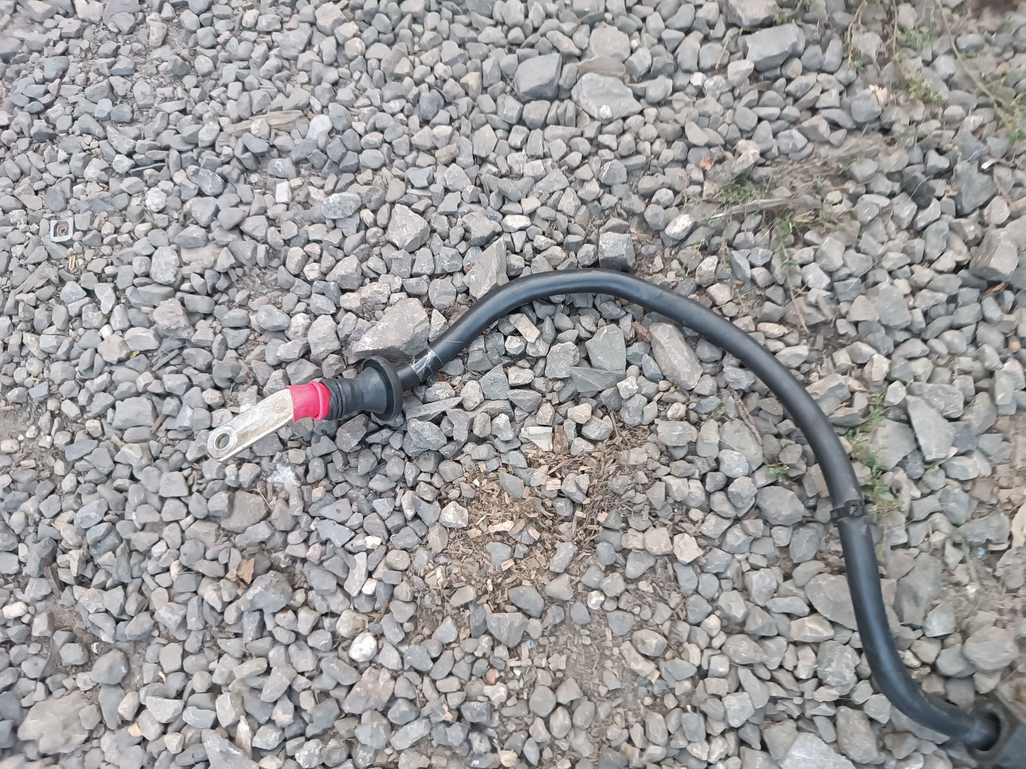 Kabel przewód plusowy do rozrusznika alternatora A6 C6 2.4 V6 3.2fsi