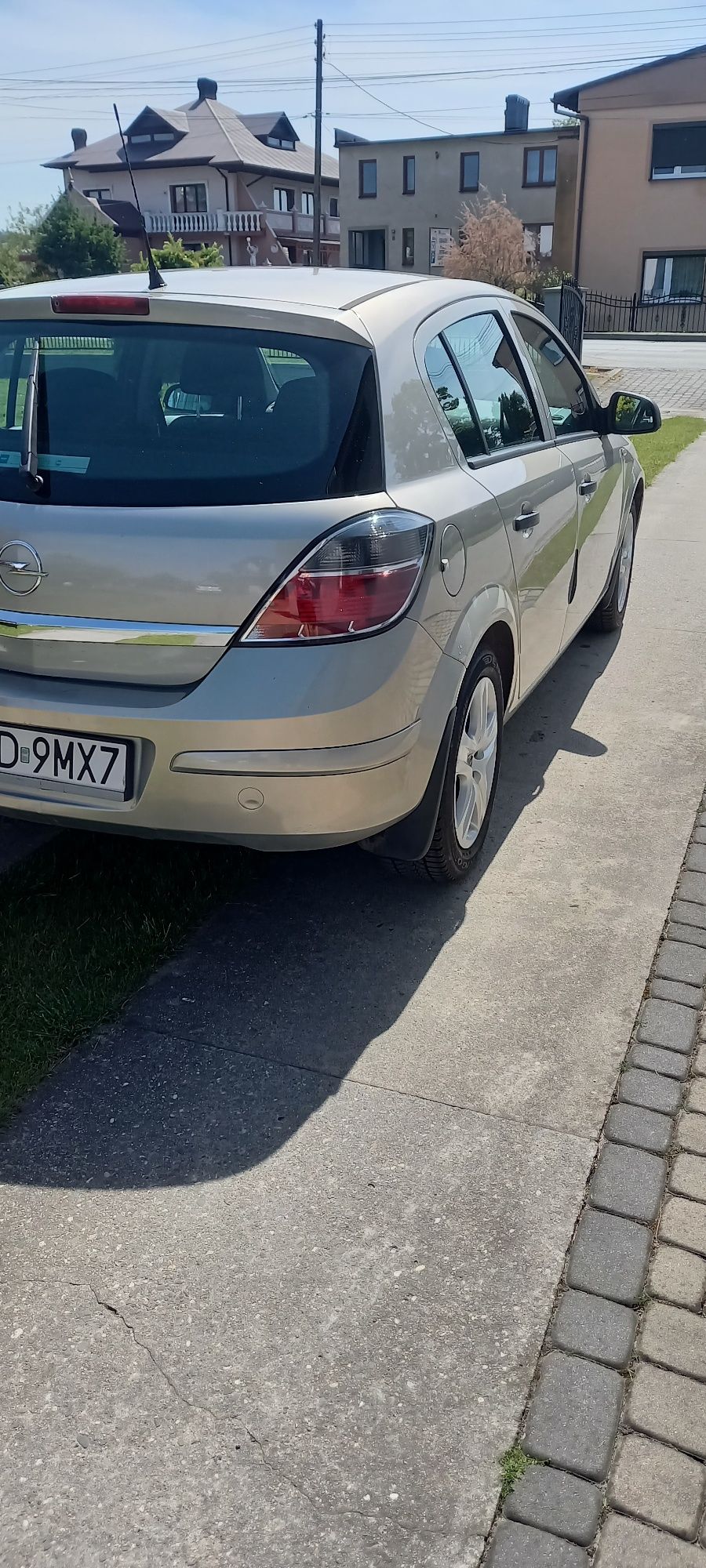 Opel astra-benzyna-gaz