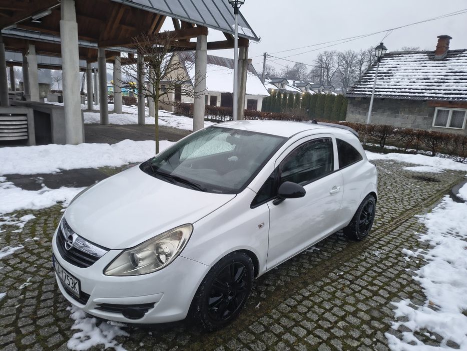Opel Corsa D 1.3 CDTI 2009 rok
