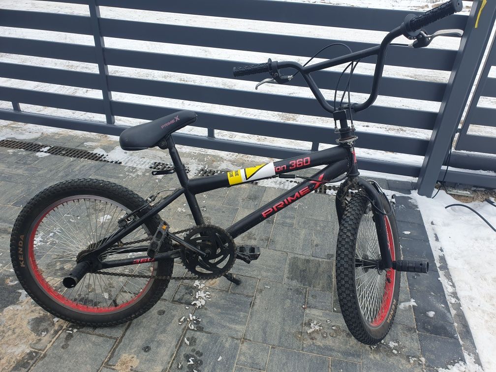 Sprzedam bmx + 2 pegi w zestawie