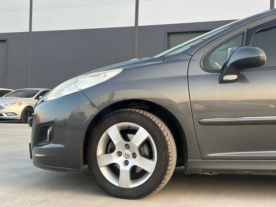 Продам Peugeot 207 2010р. #71543