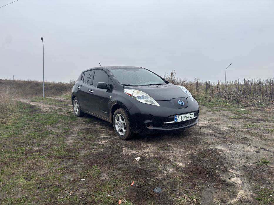 Нісан Ліф Електричка