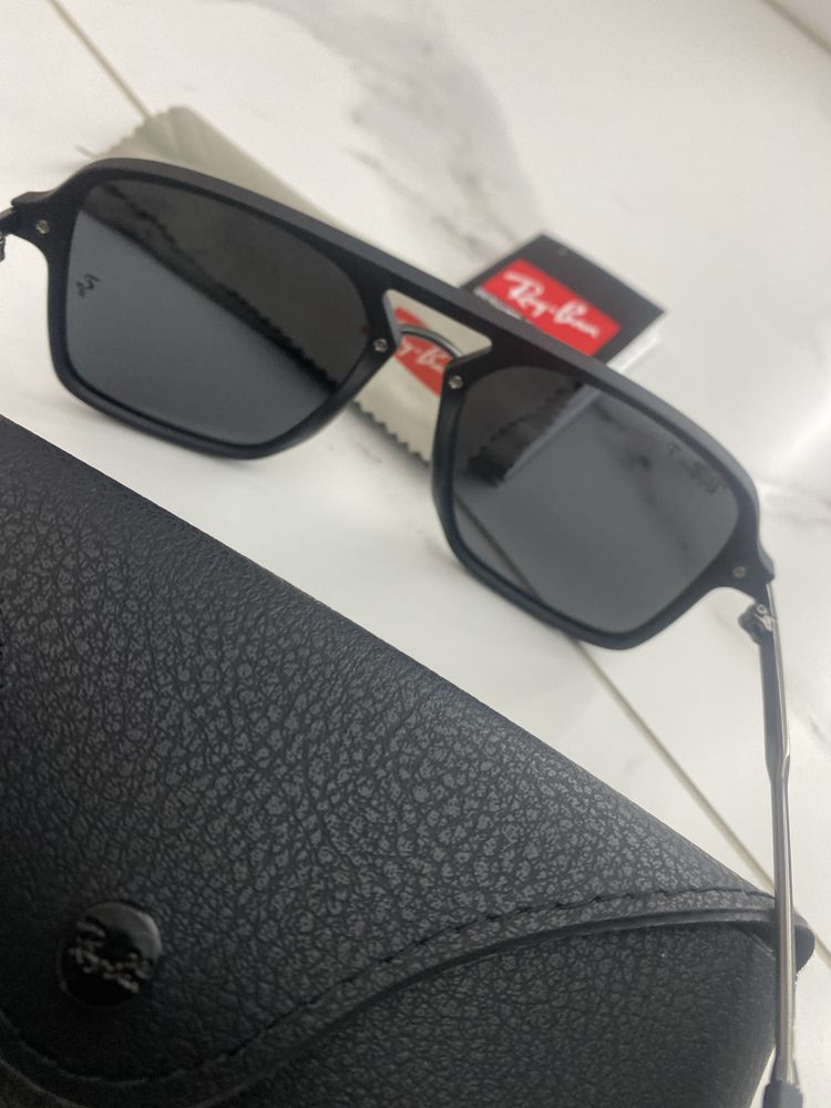 Сонцезахисні окуляри Ray-Ban матові