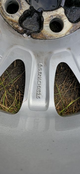 Sprzedam koła 16 Jaguar