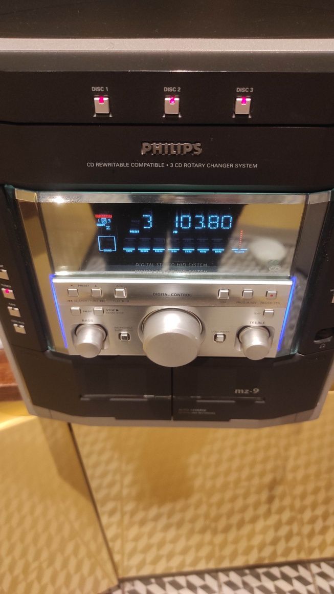 Sprzedam kultowa miniwieża Philips MZ-9