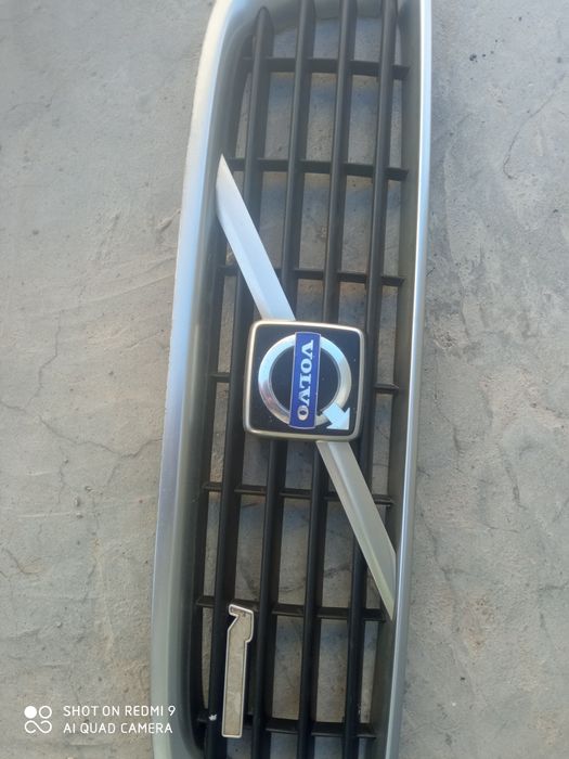 Решітка,бампер,гриль Вольво в50 volvo v50