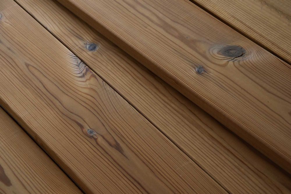 Deska tarasowa termo sosna 4R3 26x117x3900 klasa jakości AB