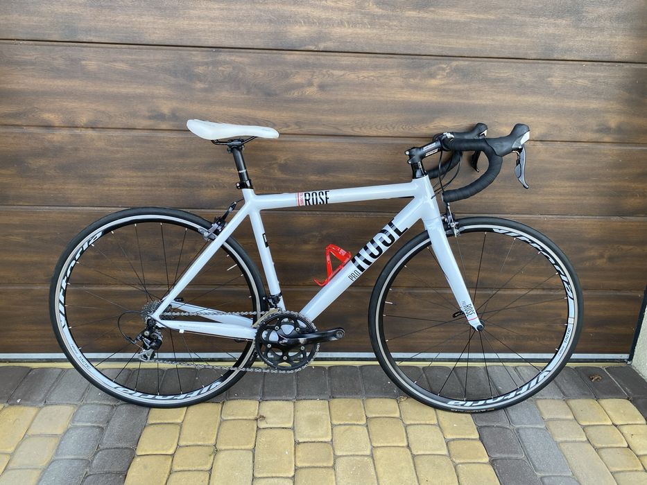 Rower szosowy ROSE PRO