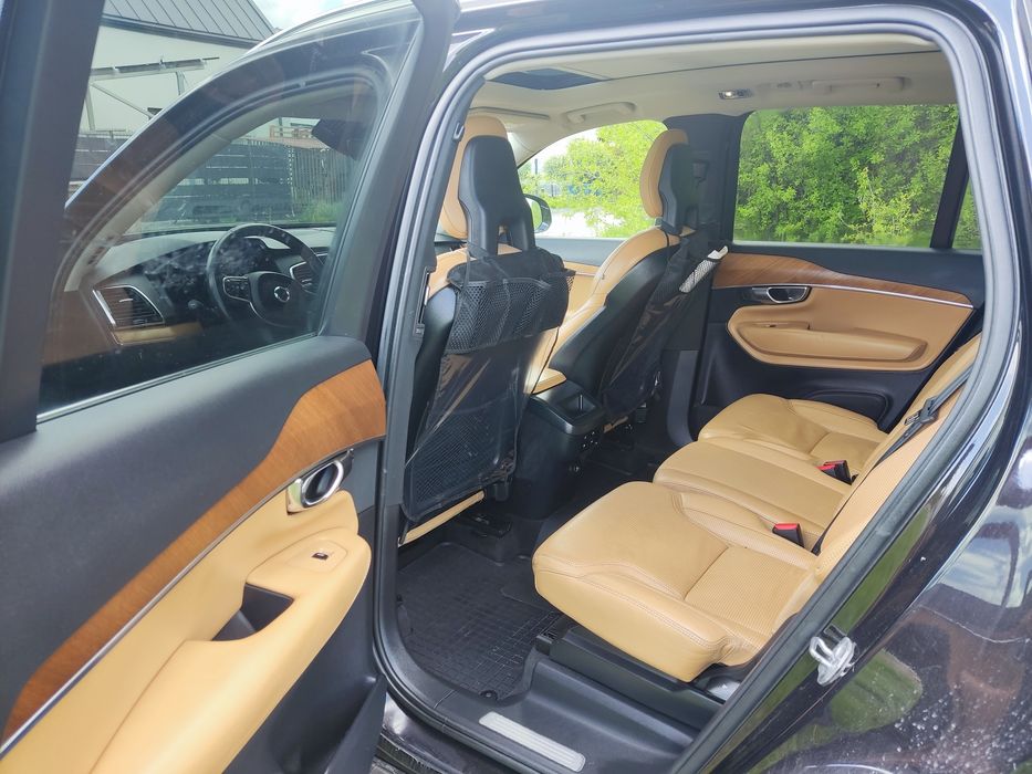XC 90 2.0 D5 224 KM