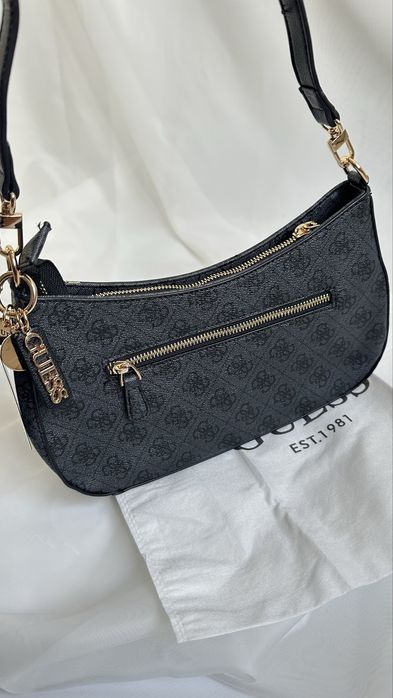 Сумка Guess в комплекті з пильником