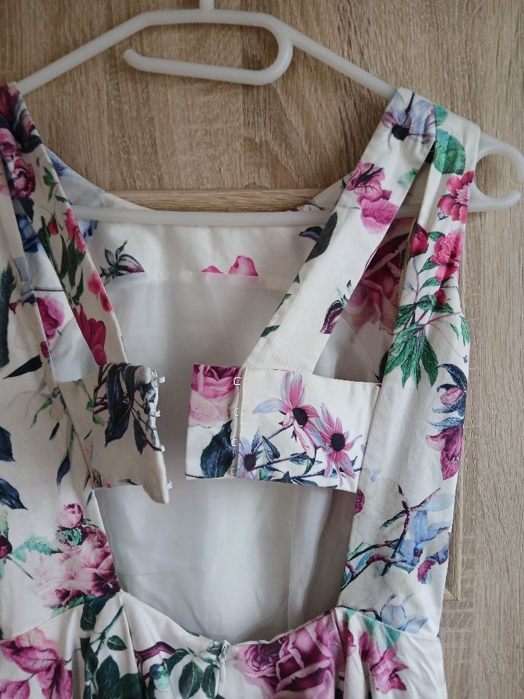 Sukienka letnie w kwiaty 34- 36